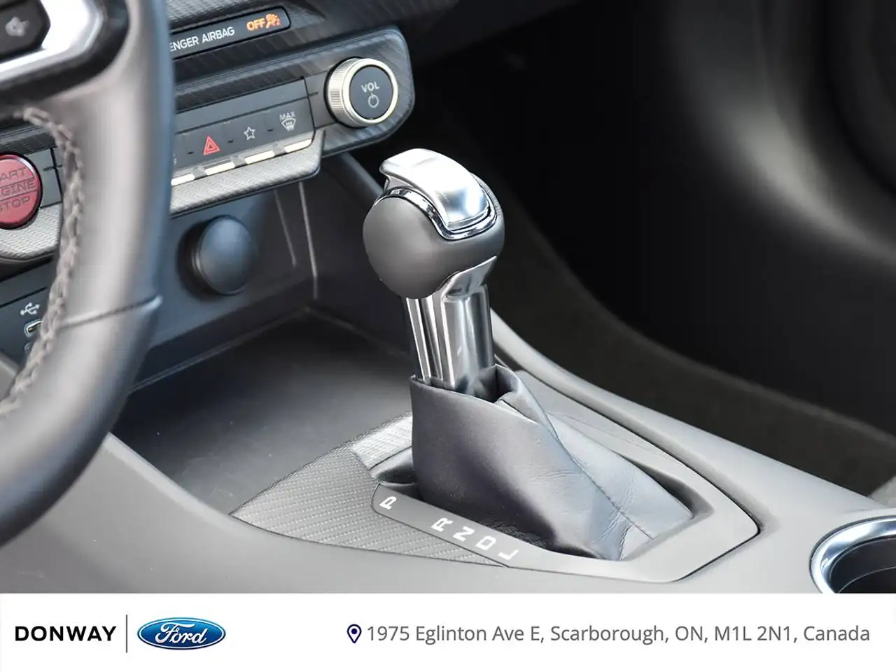 Ford Mustang - Image 13