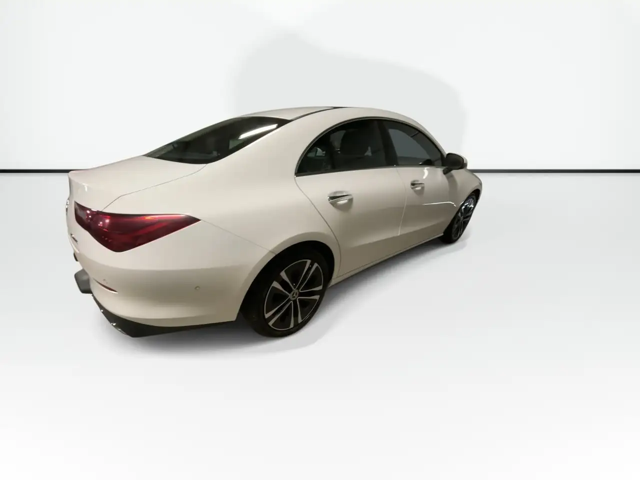 Mercedes-Benz CLA - Image 8