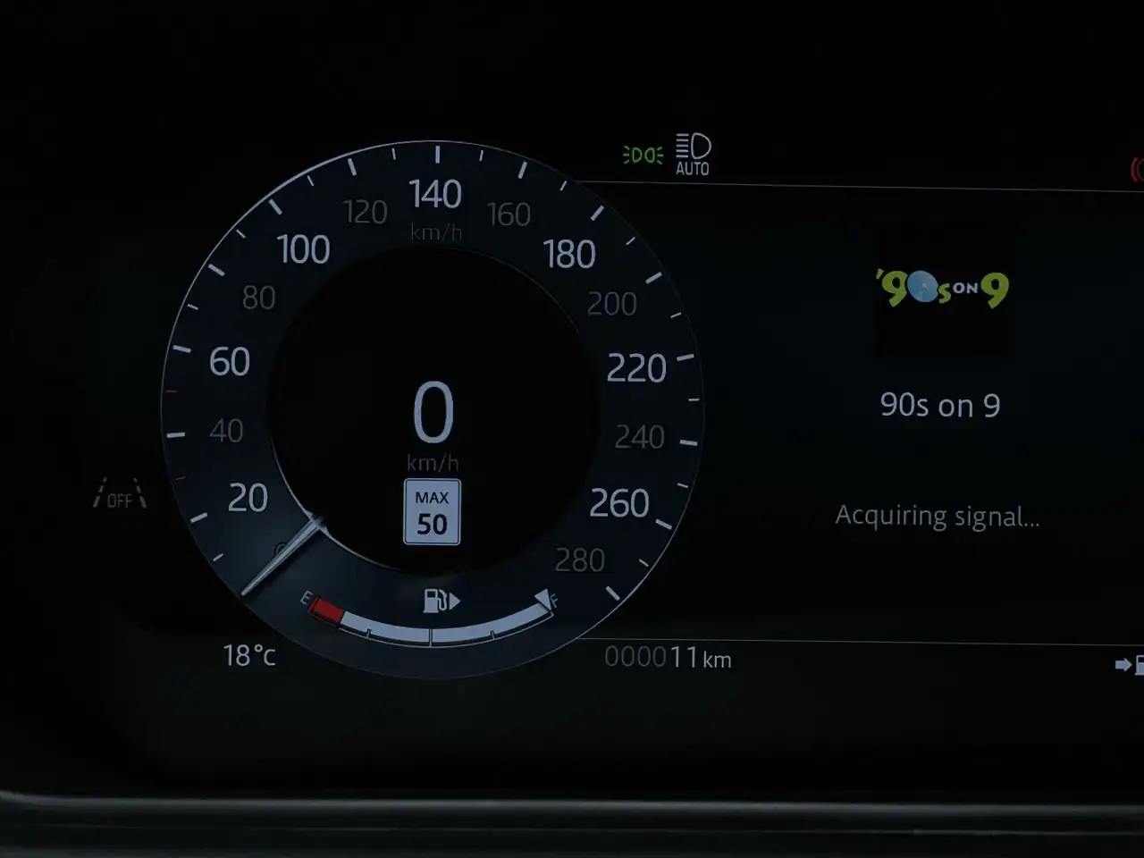 Land Rover Range Rover Velar - Image 23