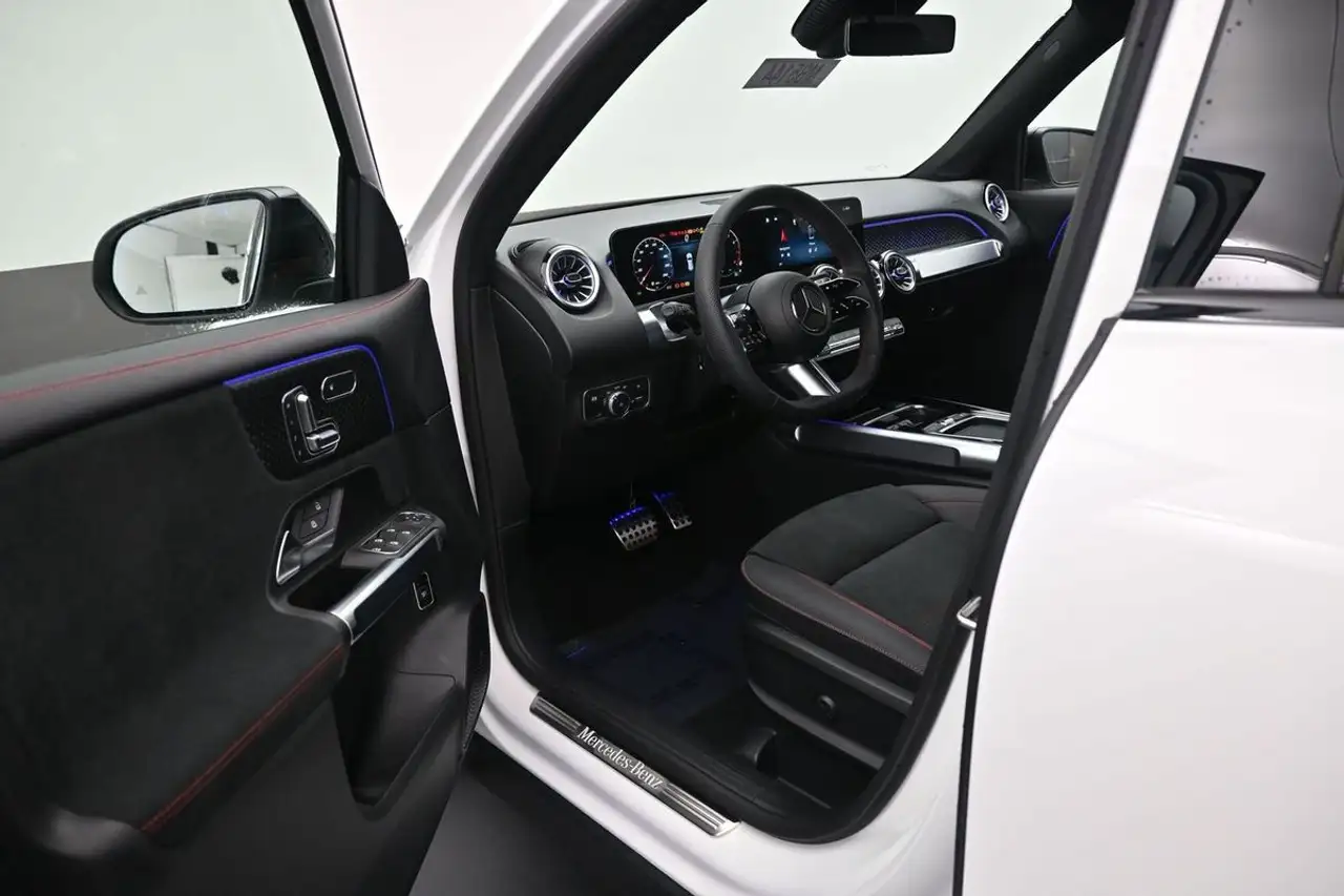 Mercedes-Benz GLB - Image 15