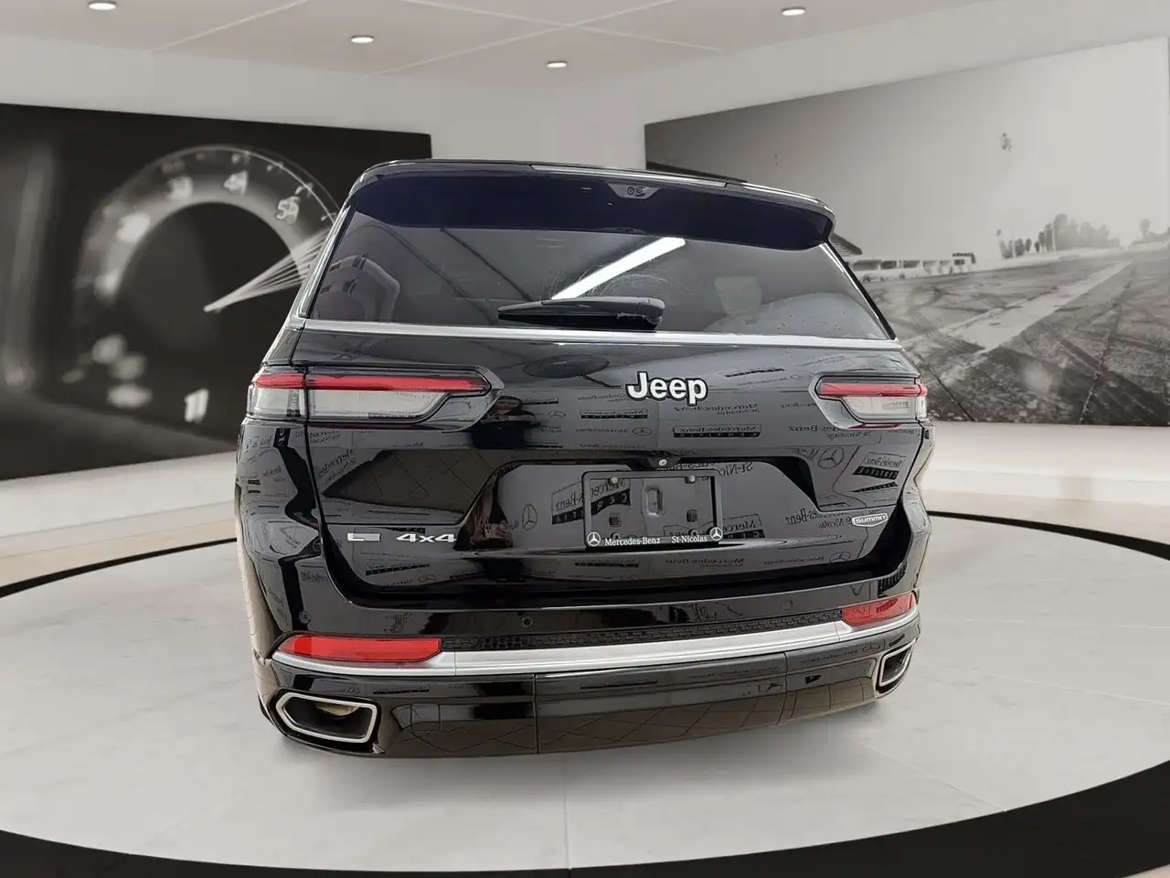 Jeep Grand Cherokee - Image 5