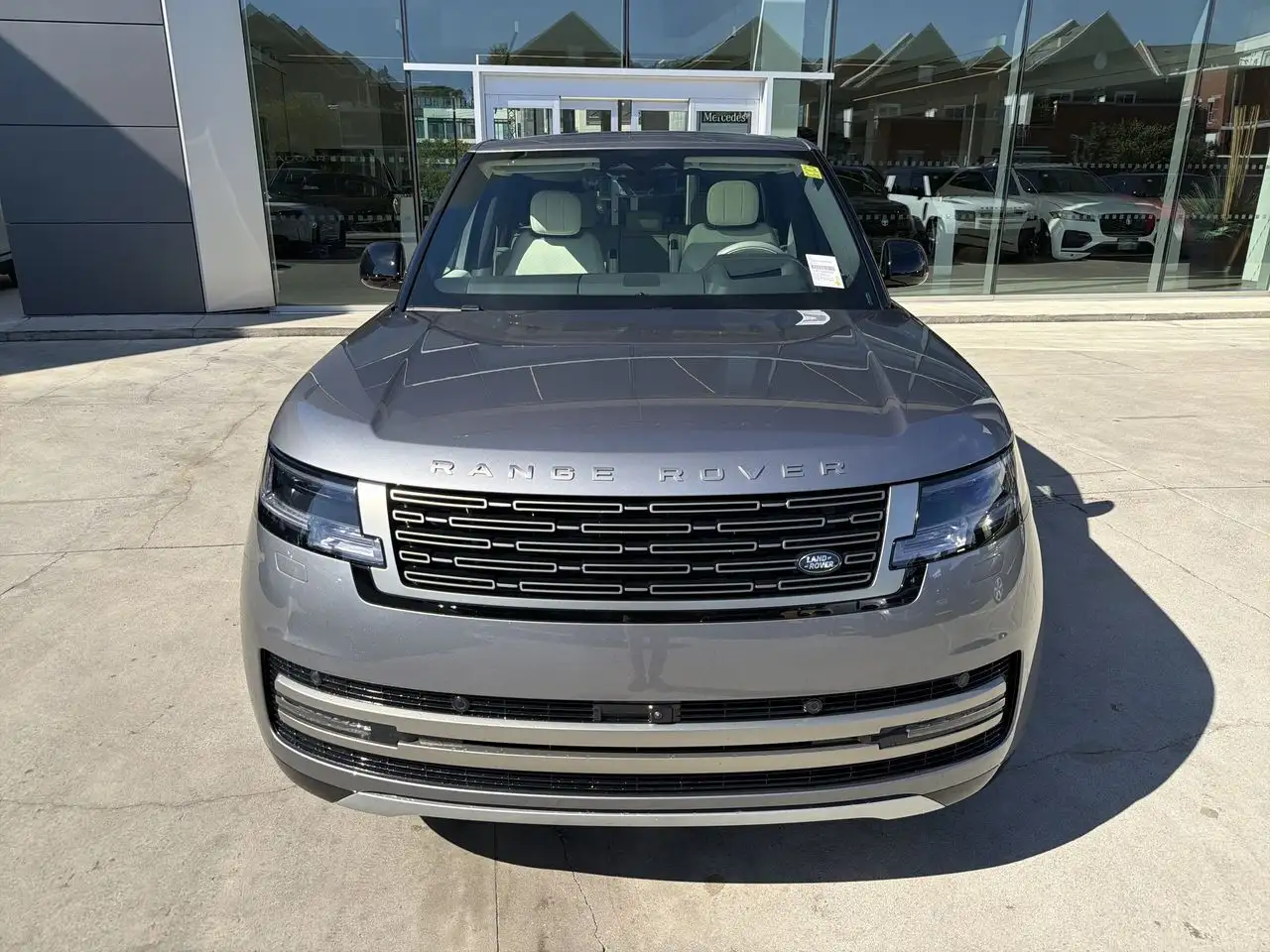 Land Rover Range Rover - Image 3