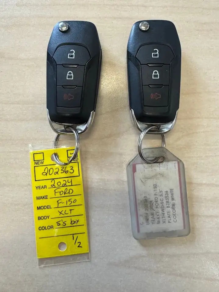 Ford F-150 - Image 24