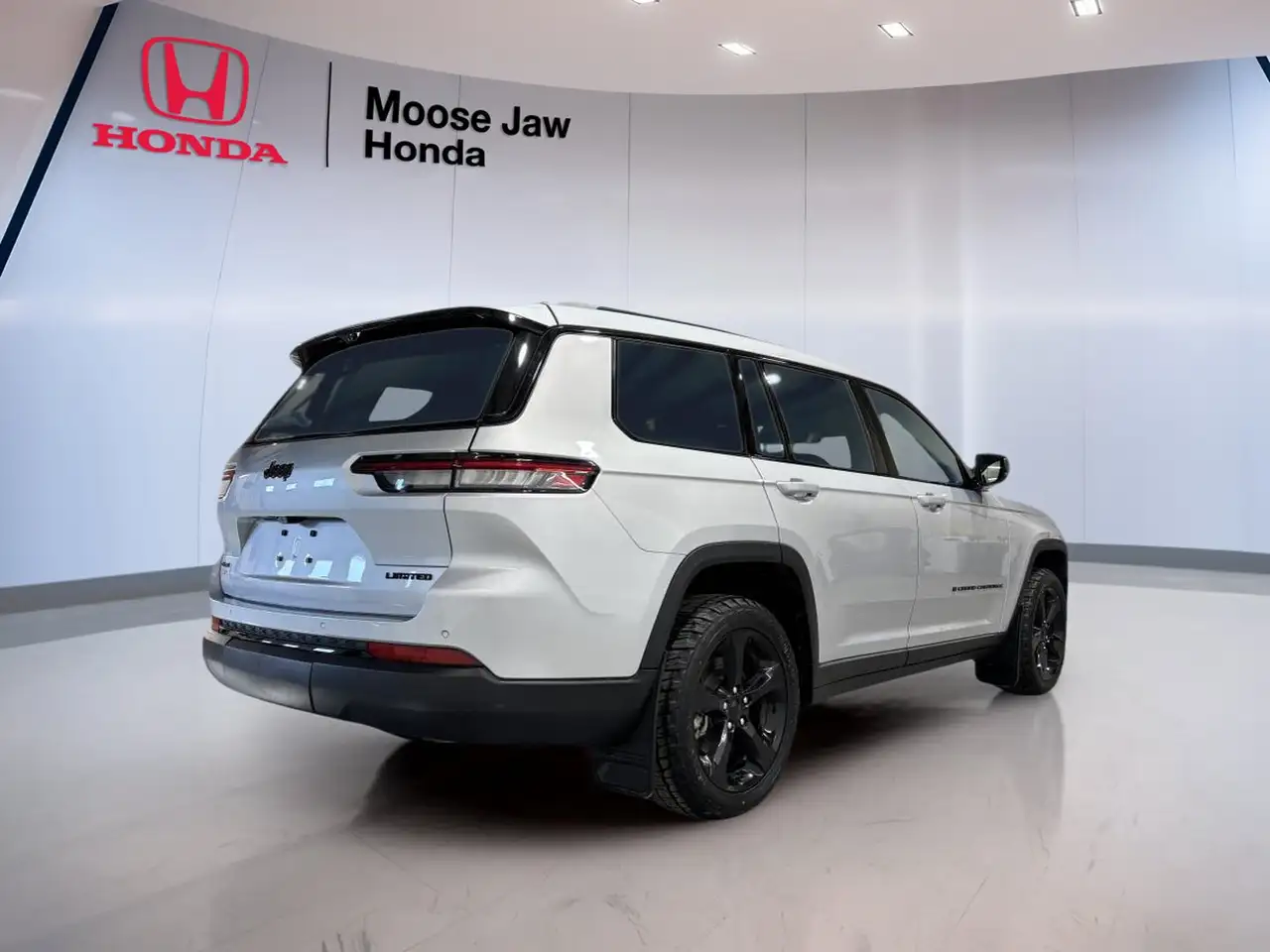 Jeep Grand Cherokee - Image 5