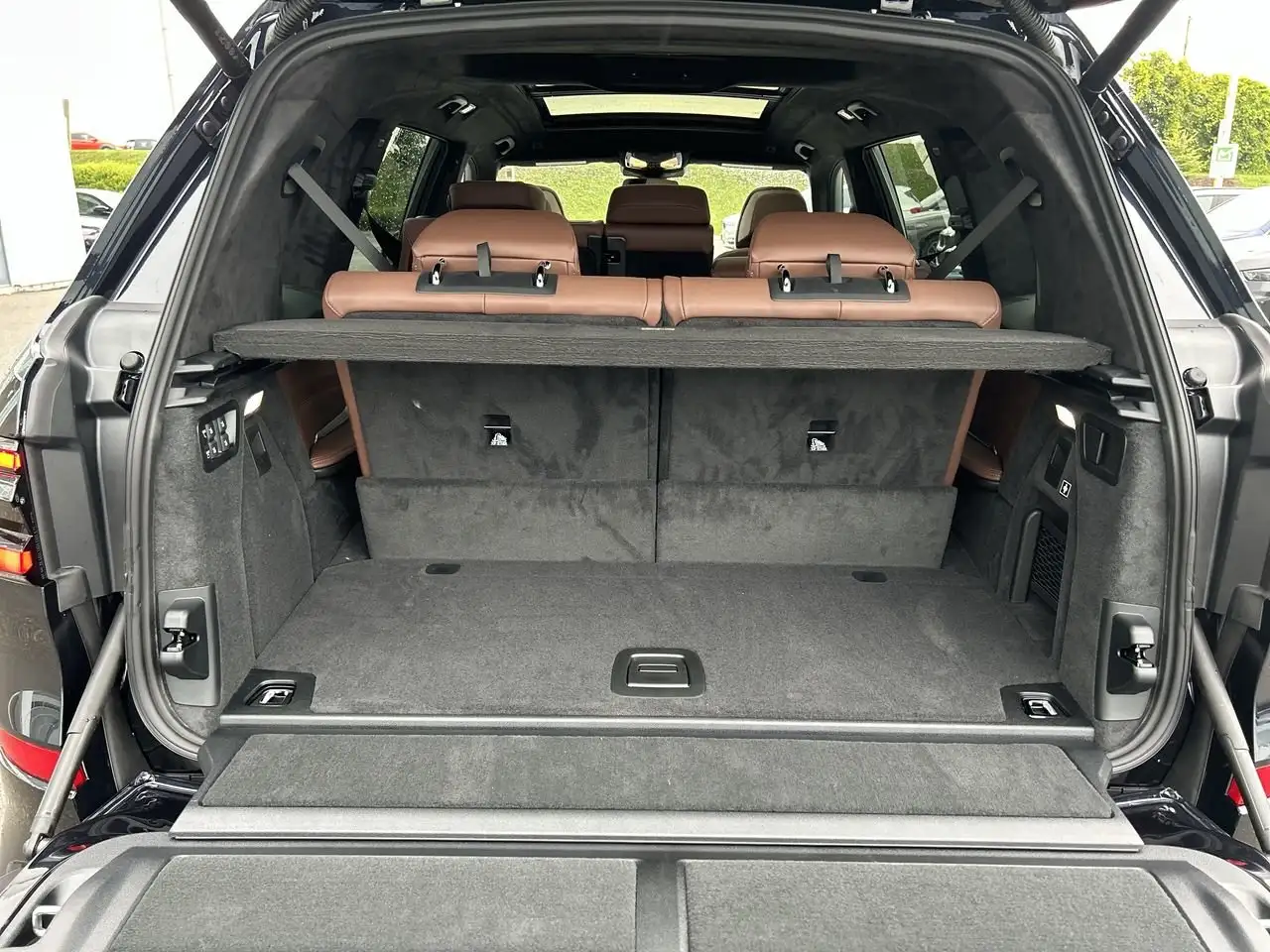BMW X7 - Image 33