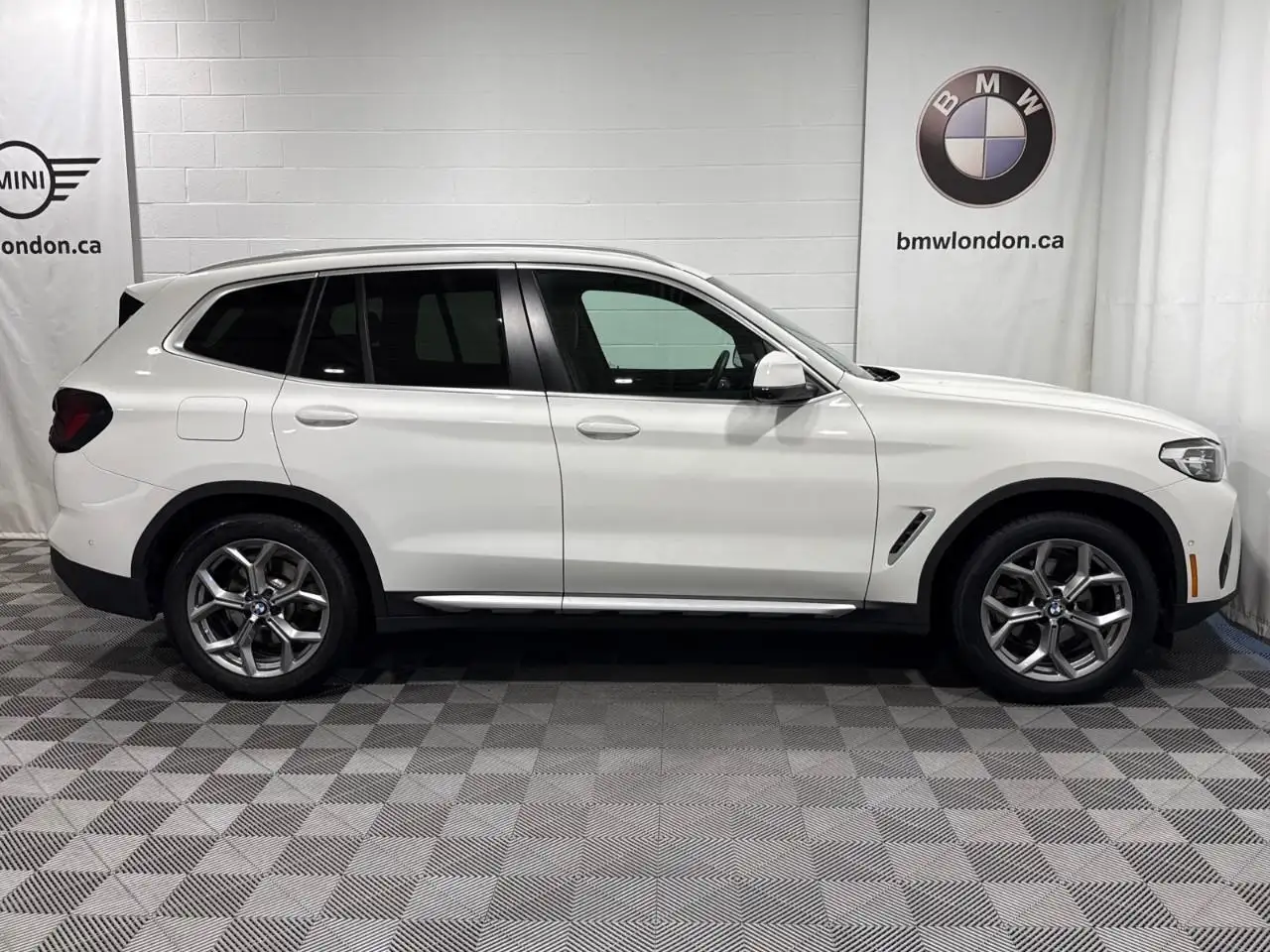 BMW X3 - Image 16
