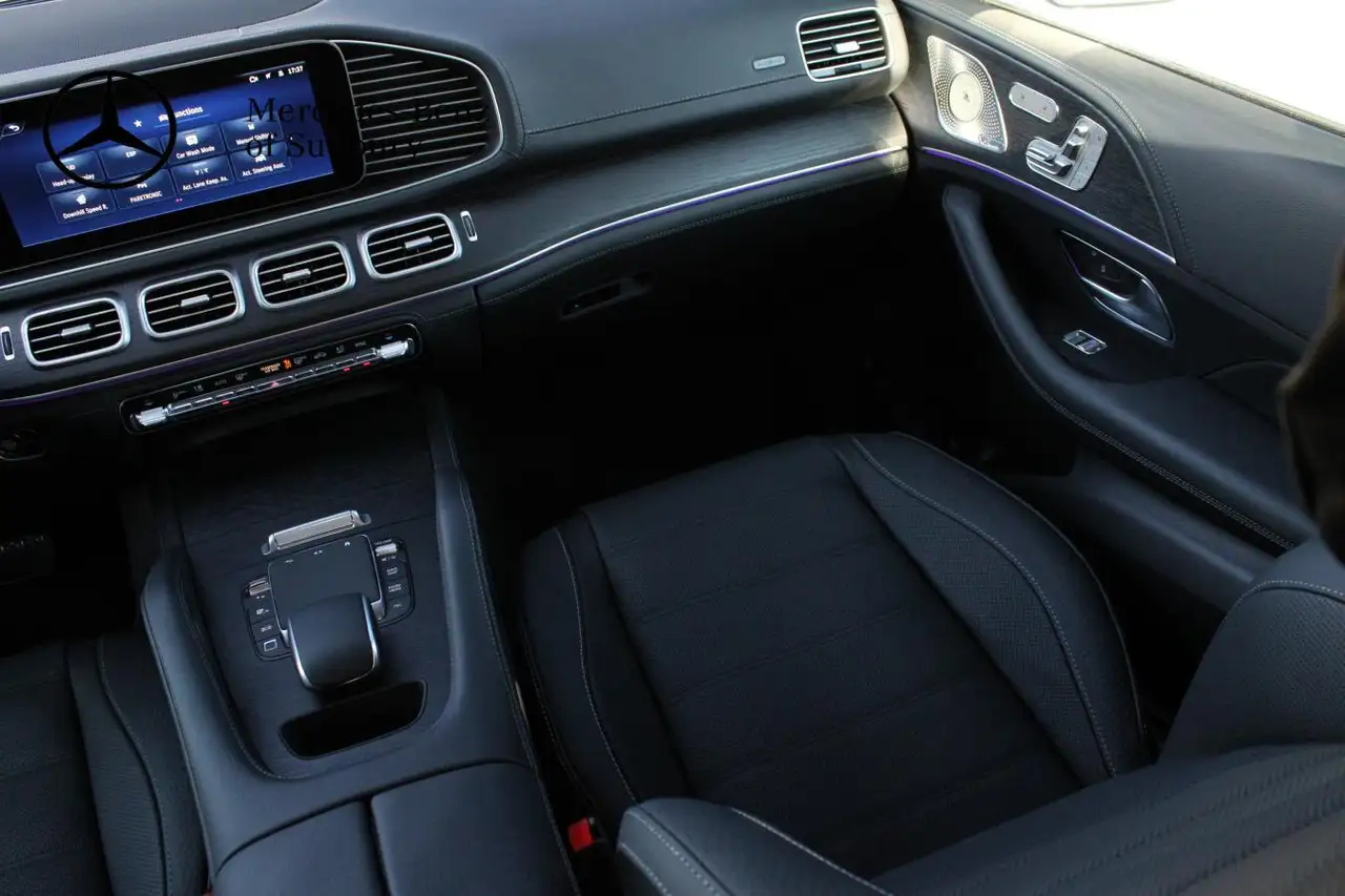 Mercedes-Benz GLE - Image 24