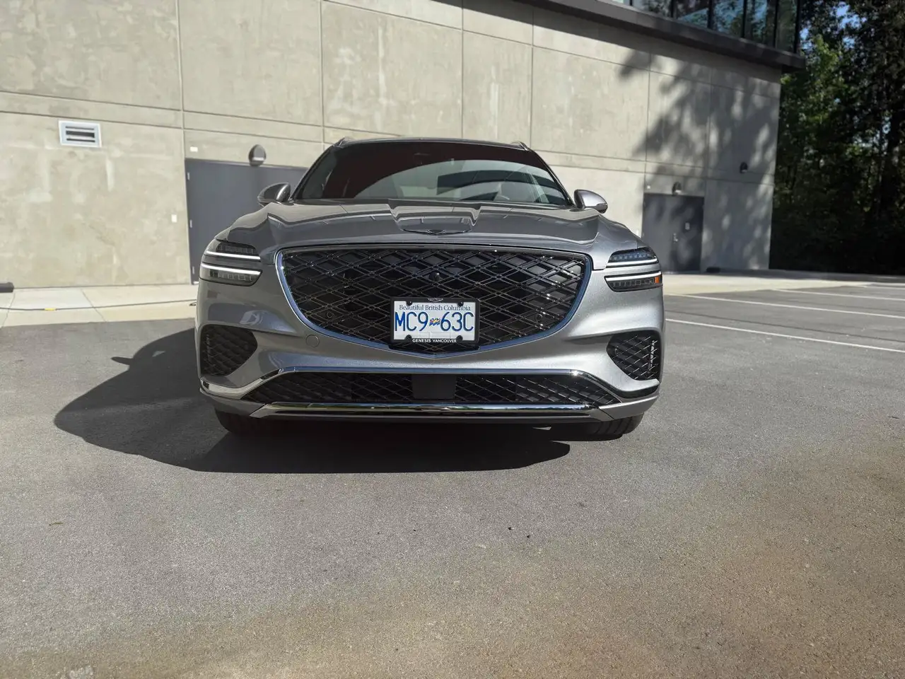 Genesis GV70 - Image 2
