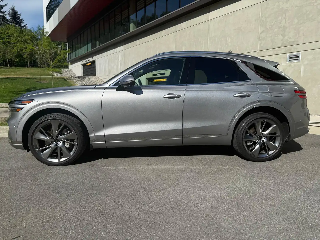 Genesis GV70 - Image 7