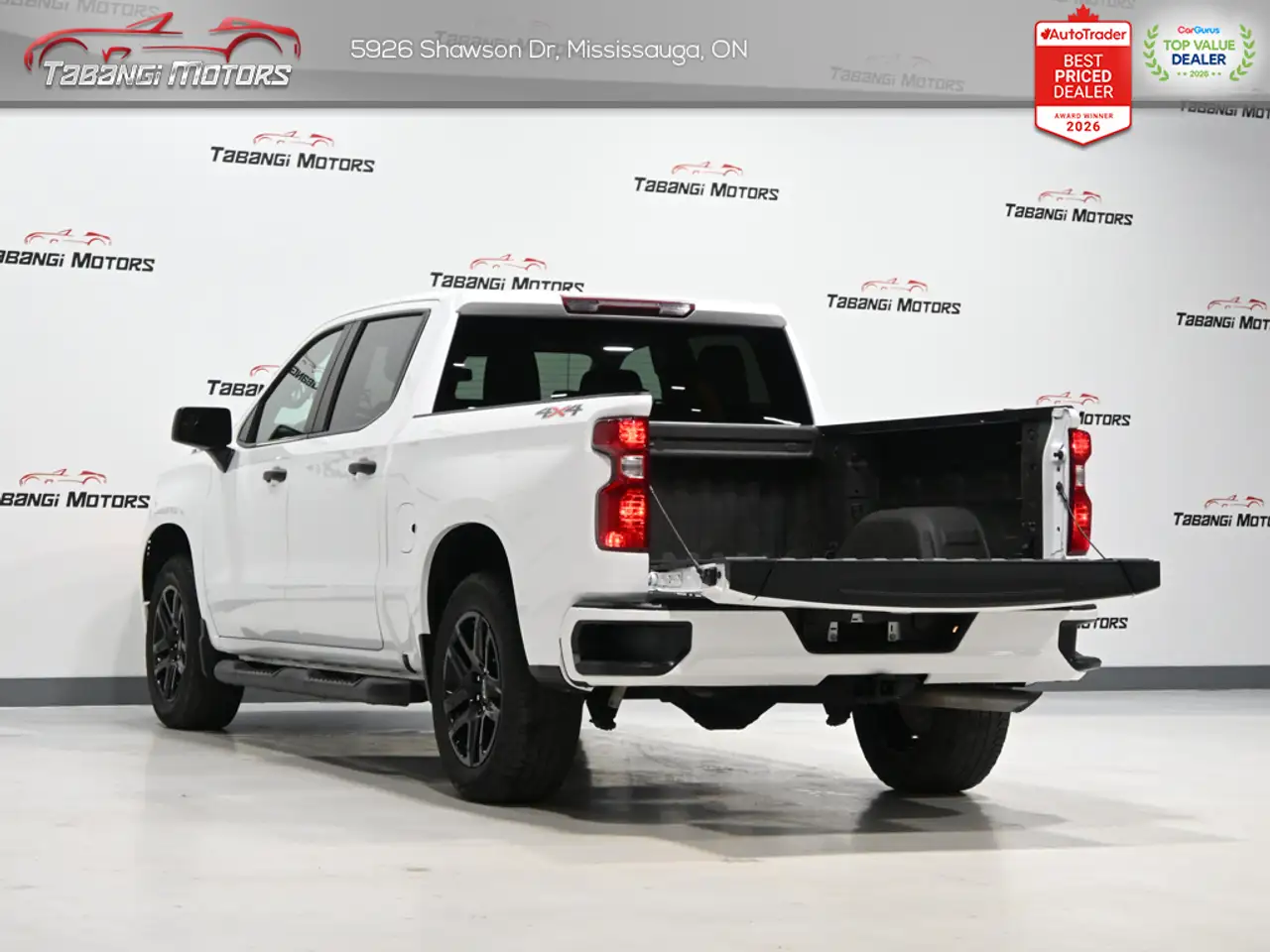 Chevrolet Silverado 1500 - Image 8