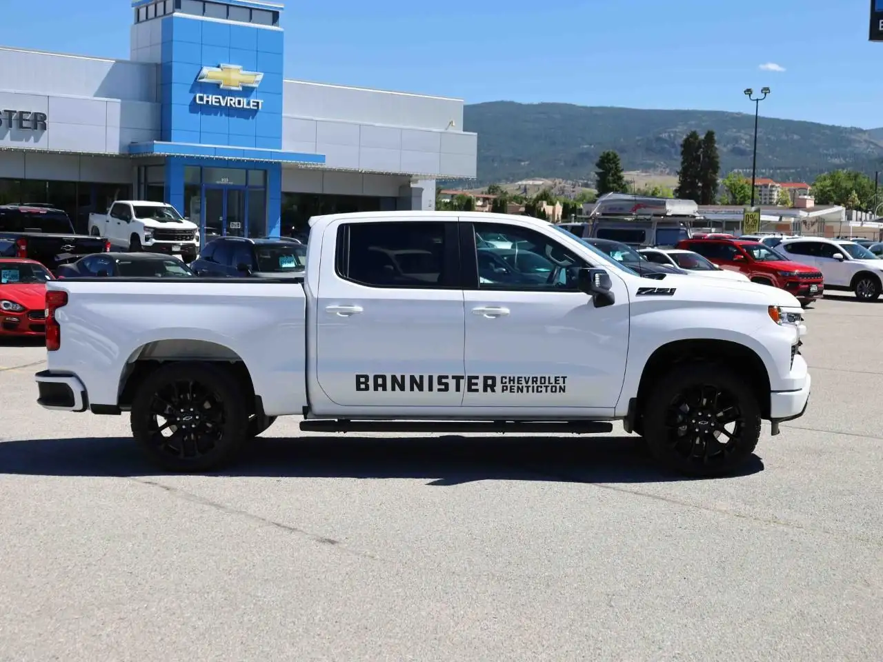 Chevrolet Silverado 1500 - Image 4