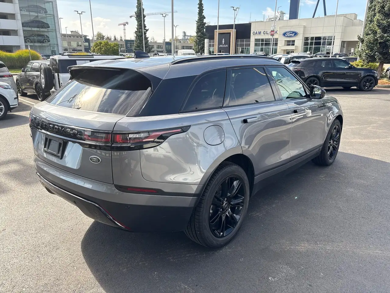 Land Rover Range Rover Velar - Image 5