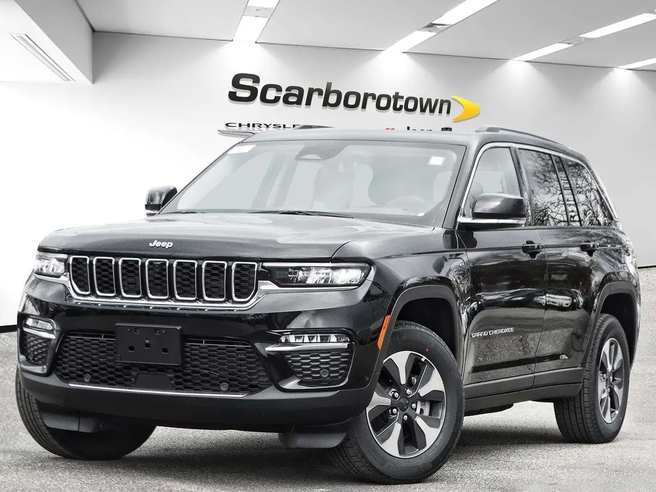 Jeep Grand Cherokee - Image 1