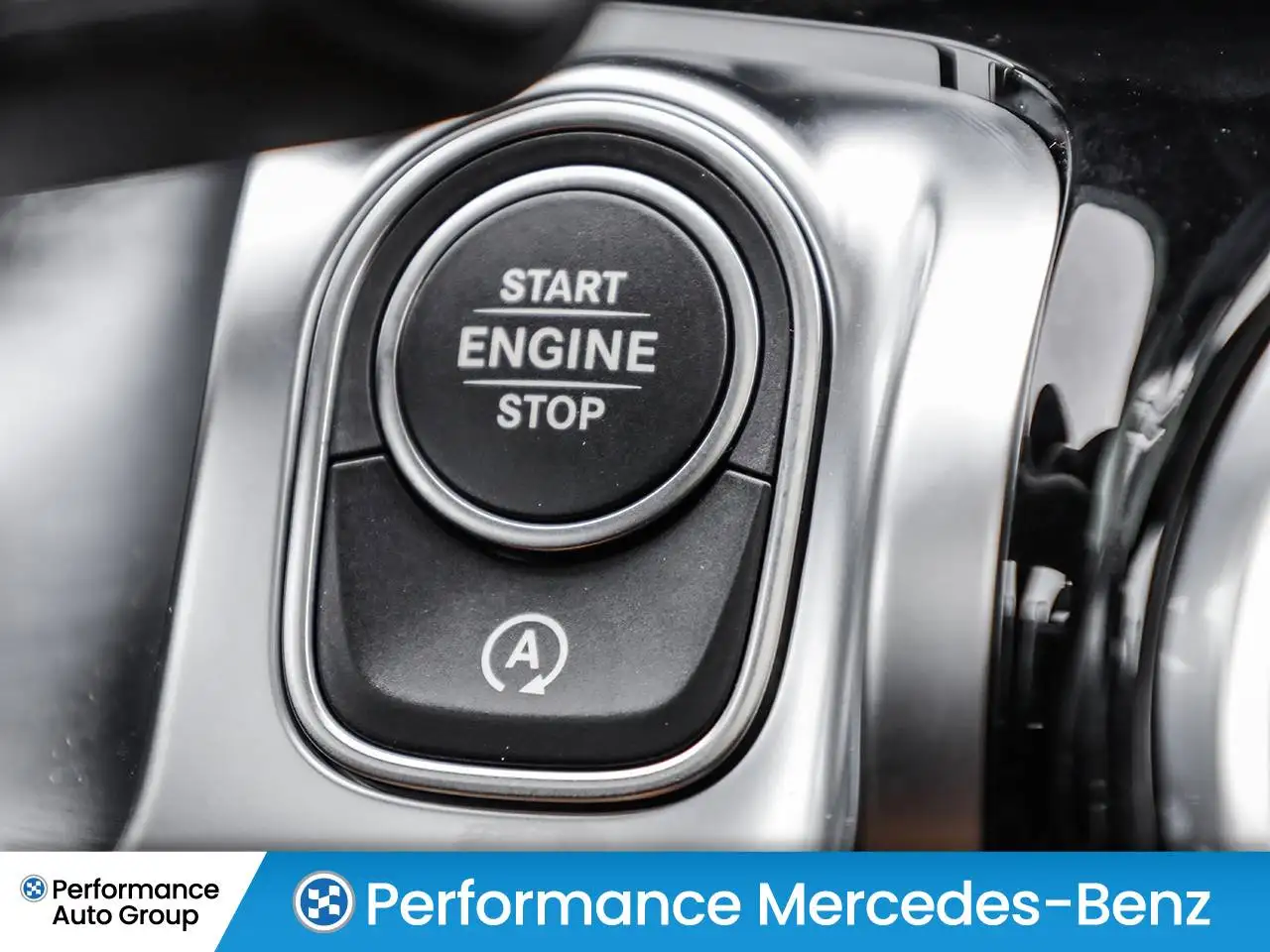 Mercedes-Benz GLB - Image 28
