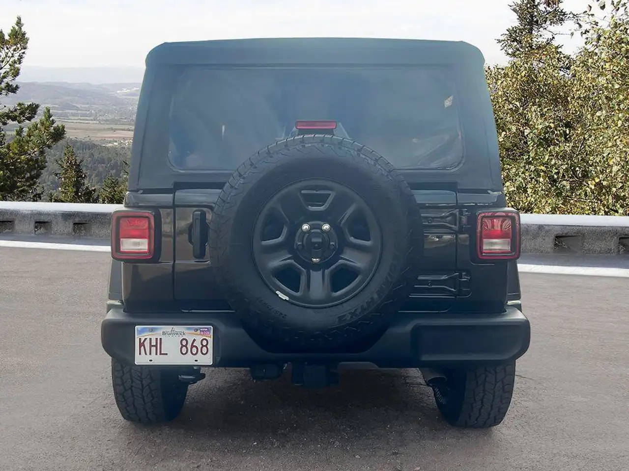 Jeep Wrangler - Image 4