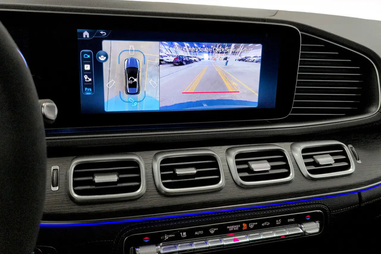Mercedes-Benz GLE - Image 9