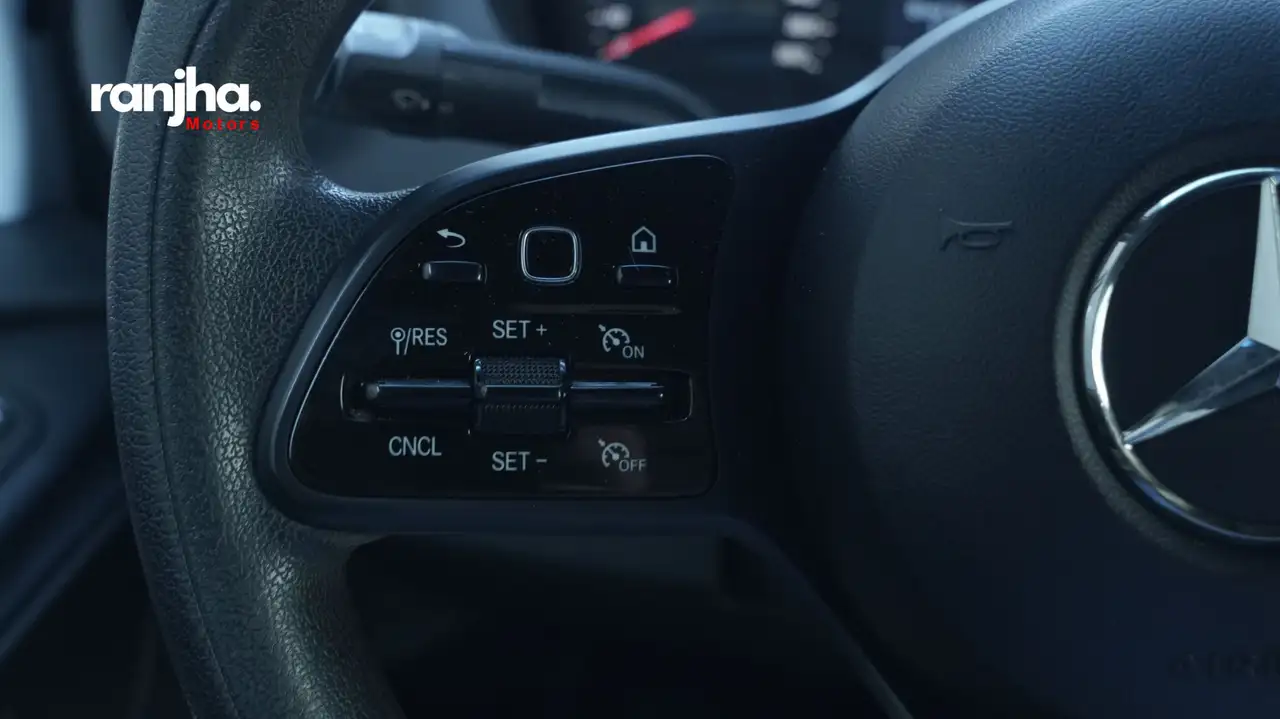 Mercedes-Benz Sprinter - Image 15
