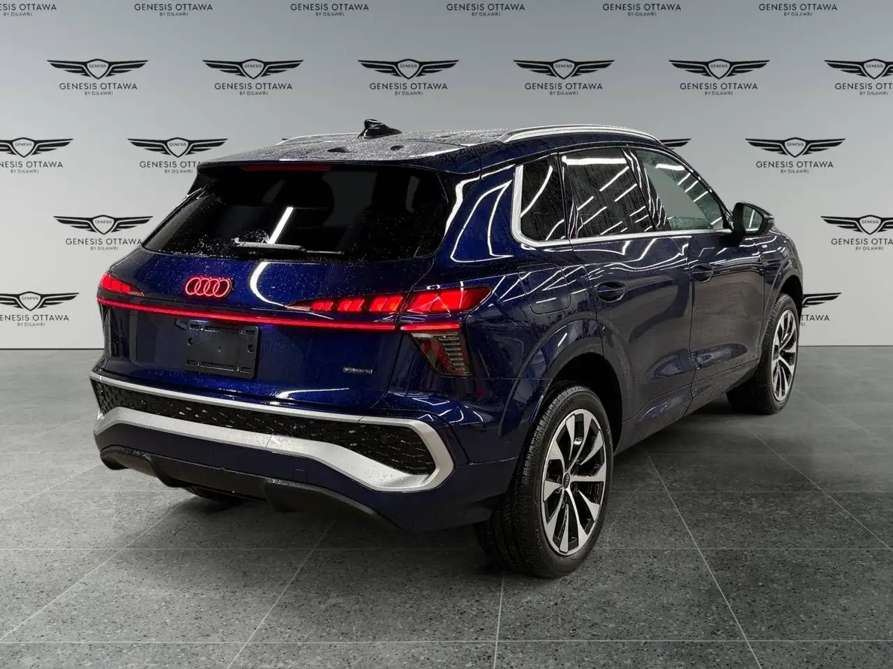 Audi Q3 - Image 5