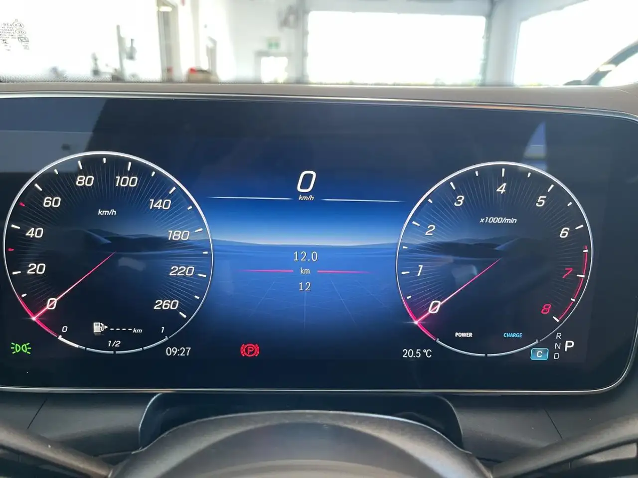 Mercedes-Benz GLC - Image 15