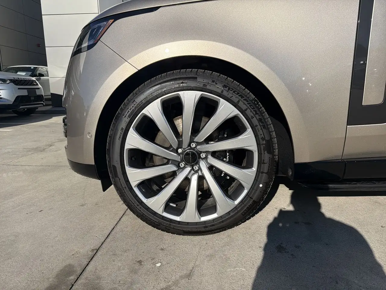 Land Rover Range Rover - Image 7