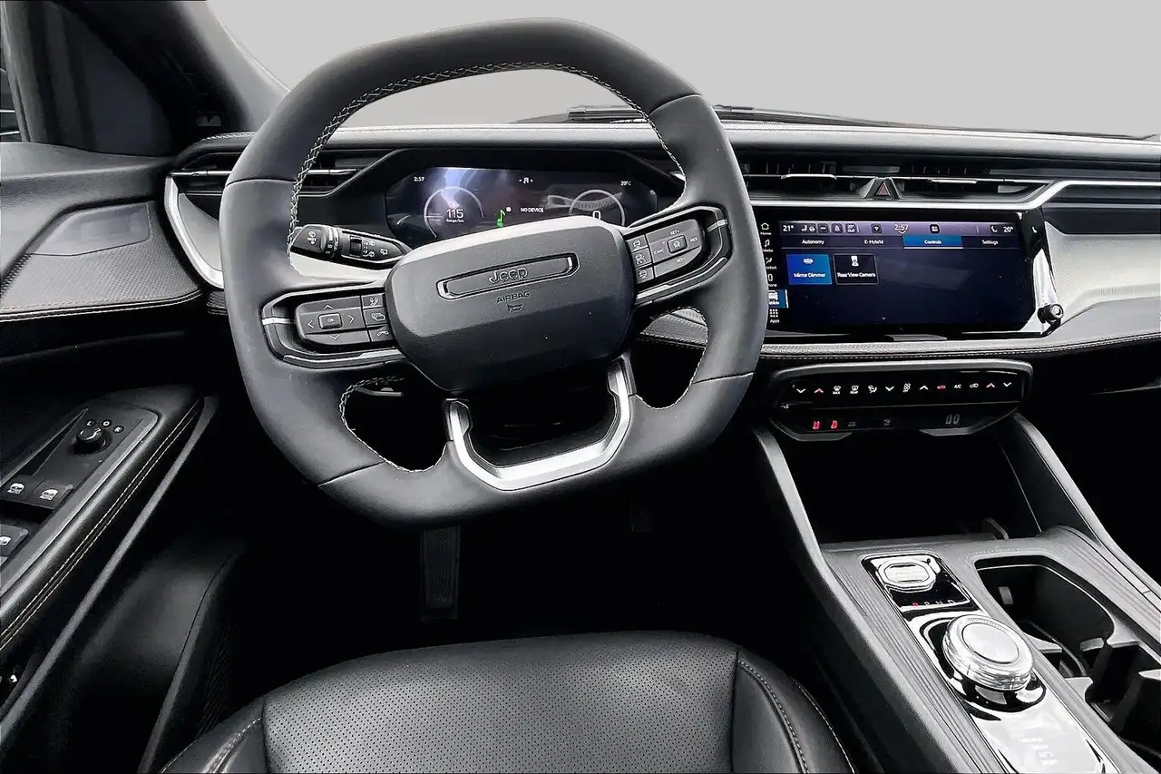 Jeep Cherokee - Image 3