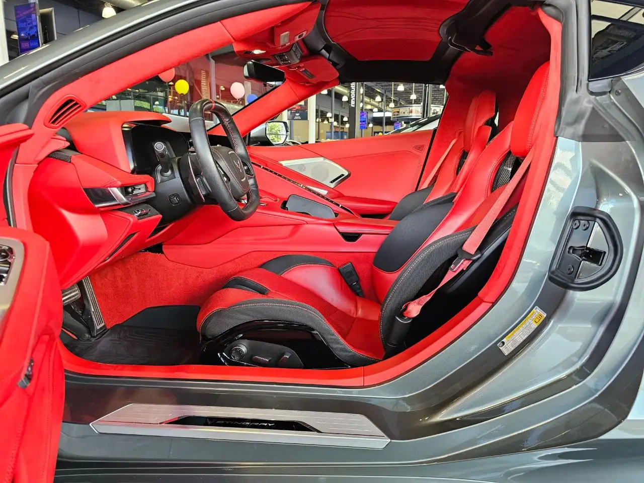 Chevrolet Corvette - Image 21