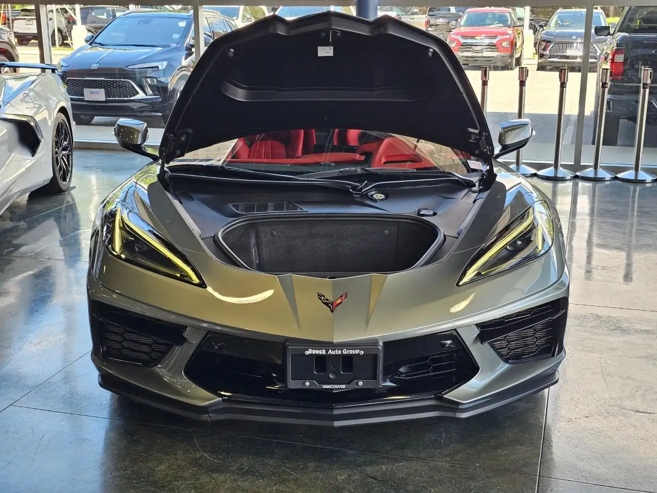Chevrolet Corvette - Image 14
