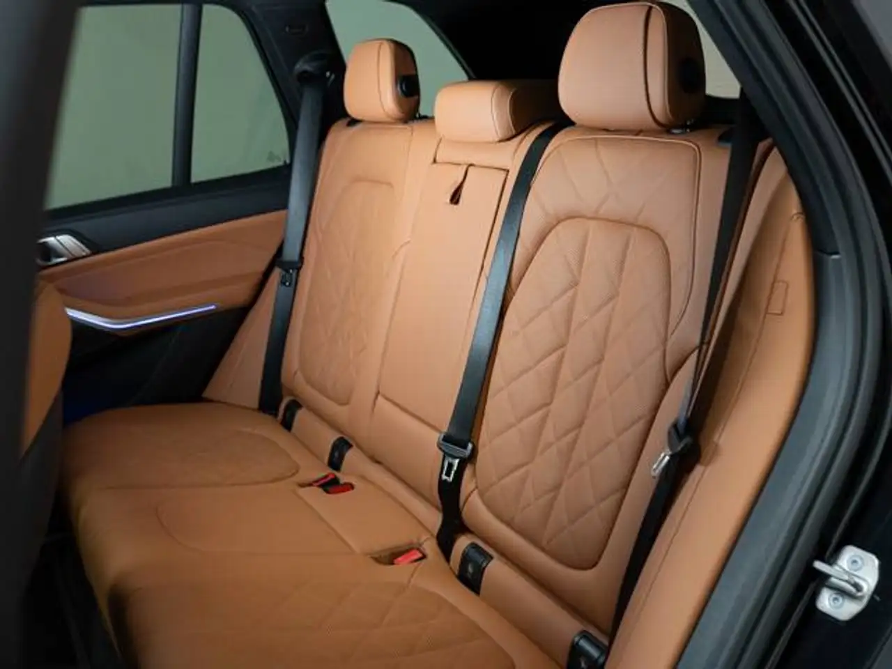 BMW X5 - Image 18