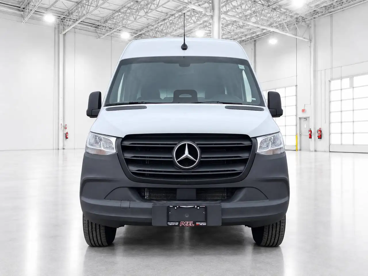Mercedes-Benz Sprinter - Image 3