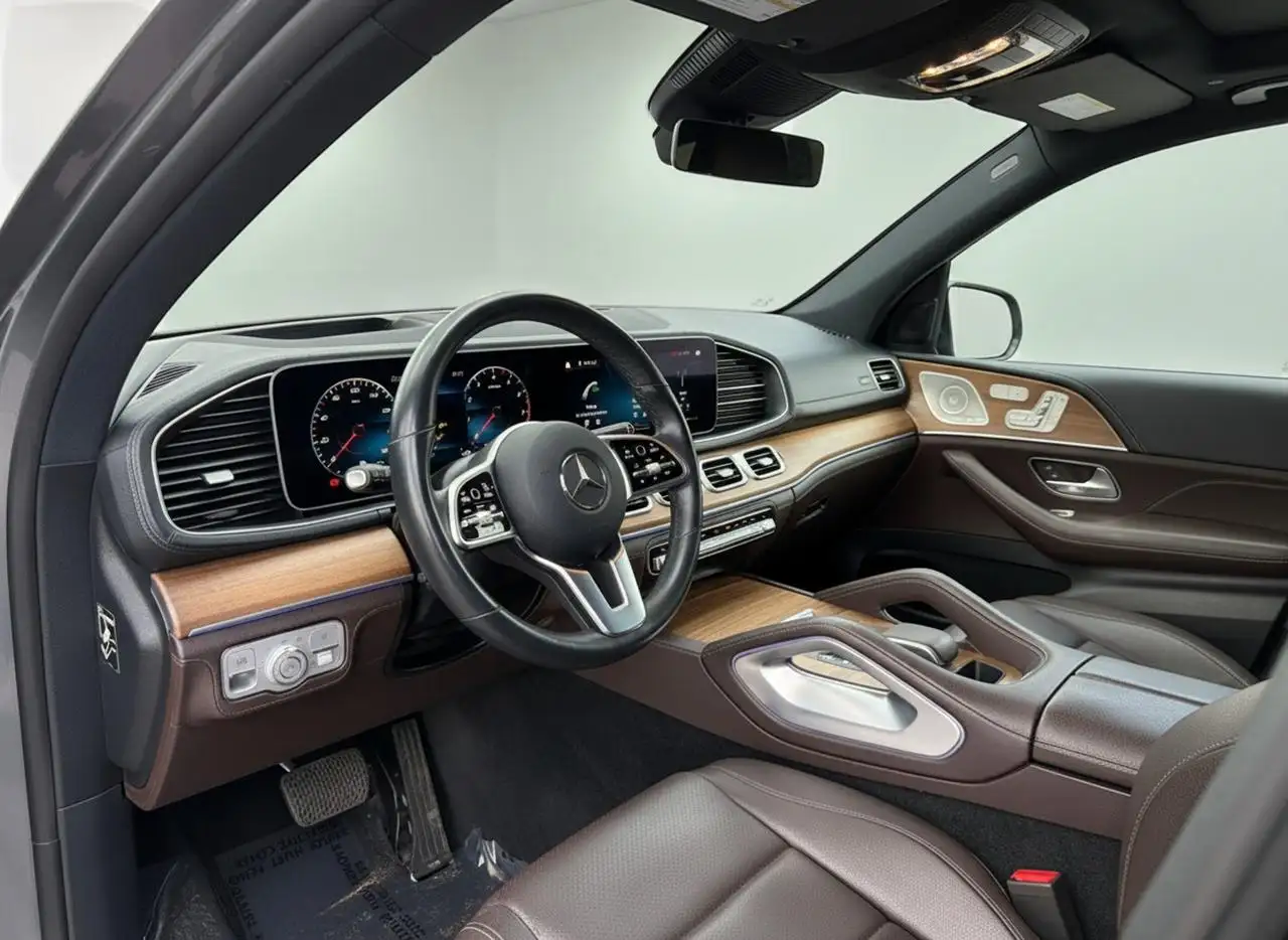 Mercedes-Benz GLE - Image 14