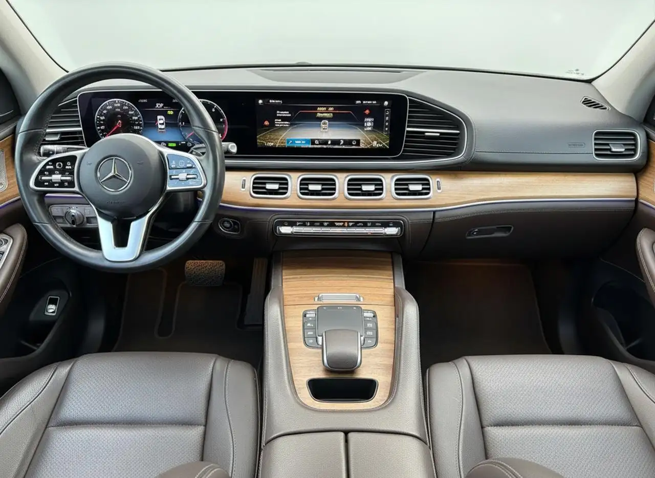 Mercedes-Benz GLE - Image 26