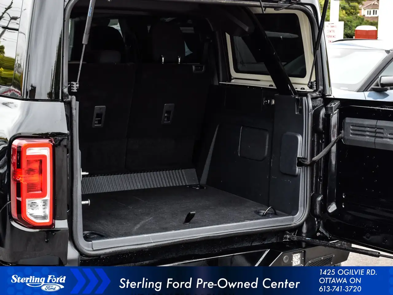 Ford Bronco - Image 33