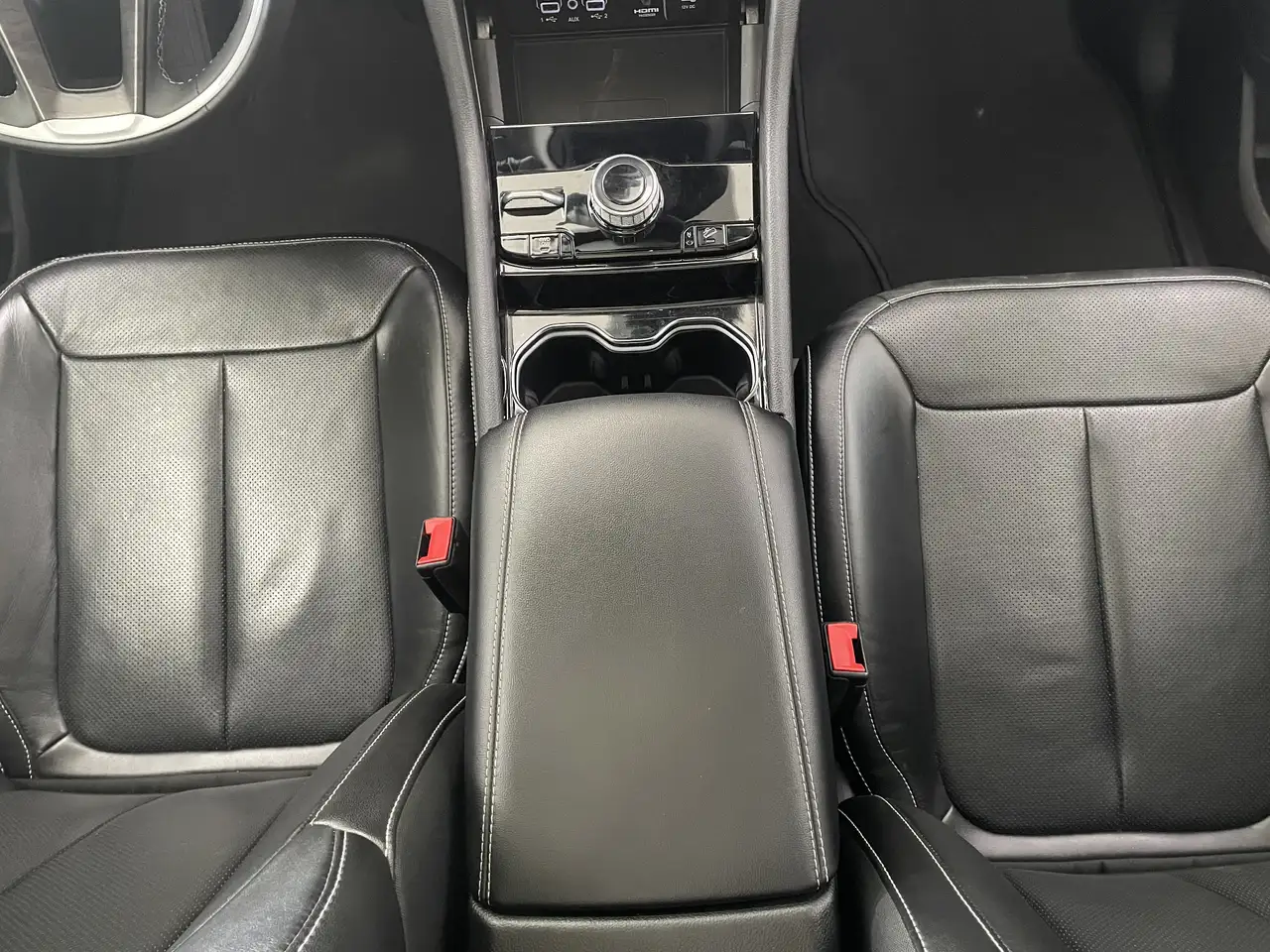 Jeep Grand Cherokee - Image 14