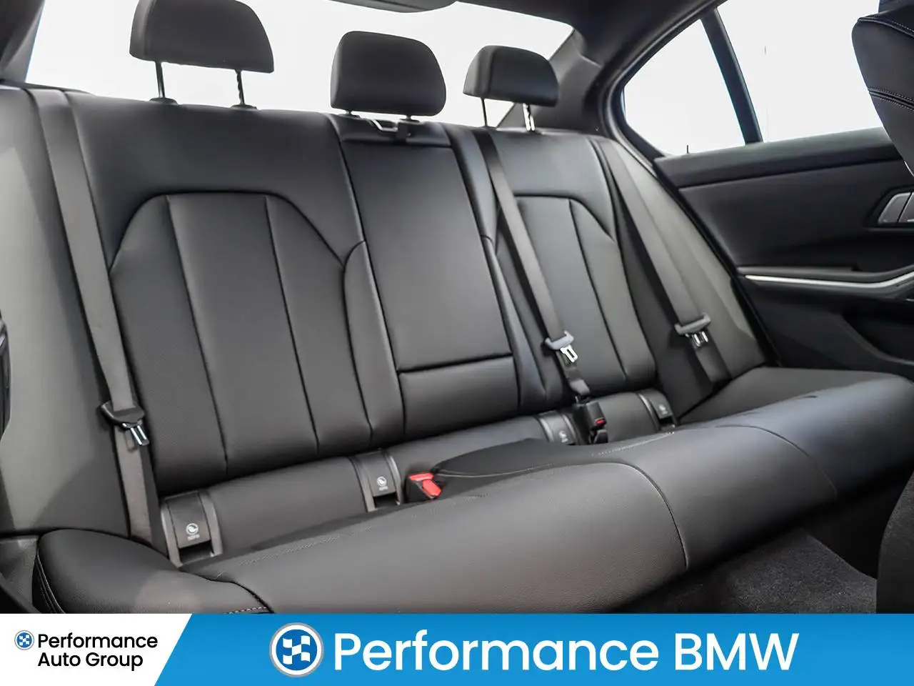 BMW 3 Series - Image 15