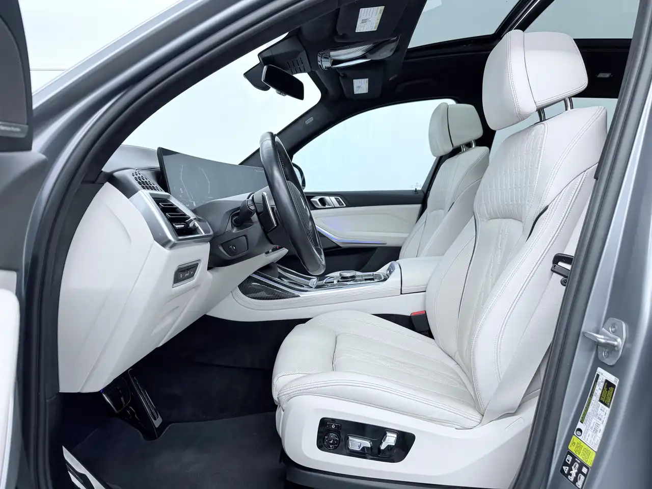 BMW X7 - Image 17
