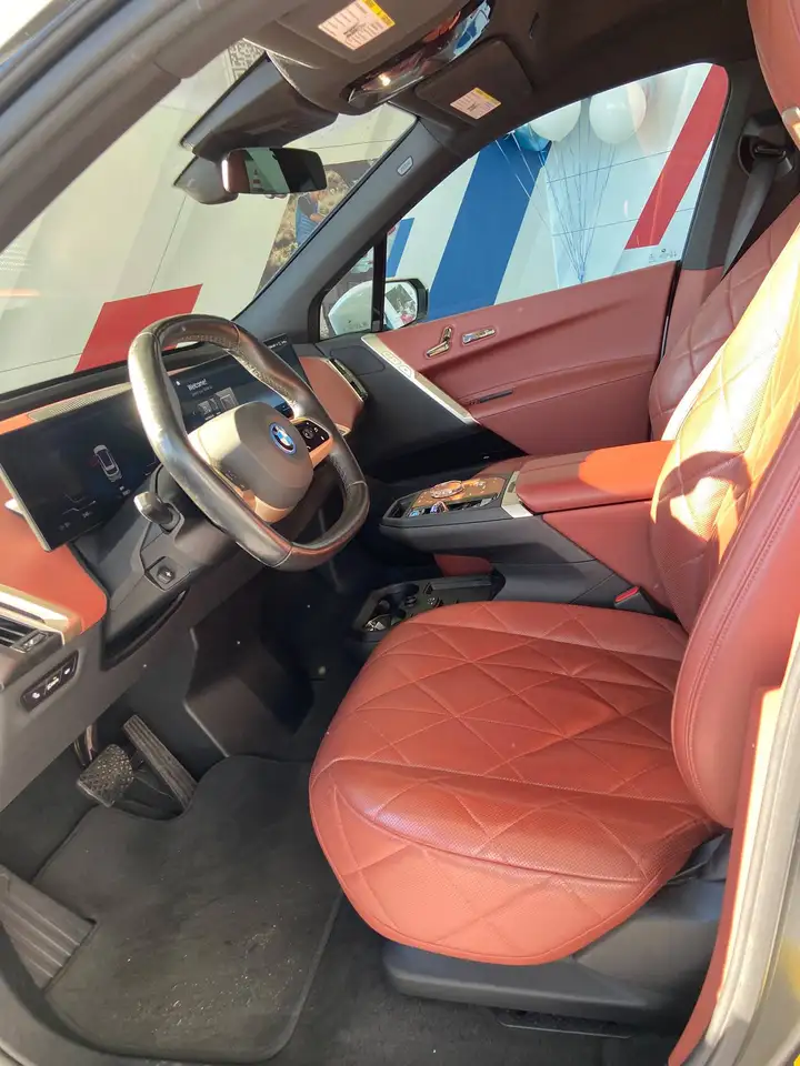 BMW iX - Image 17