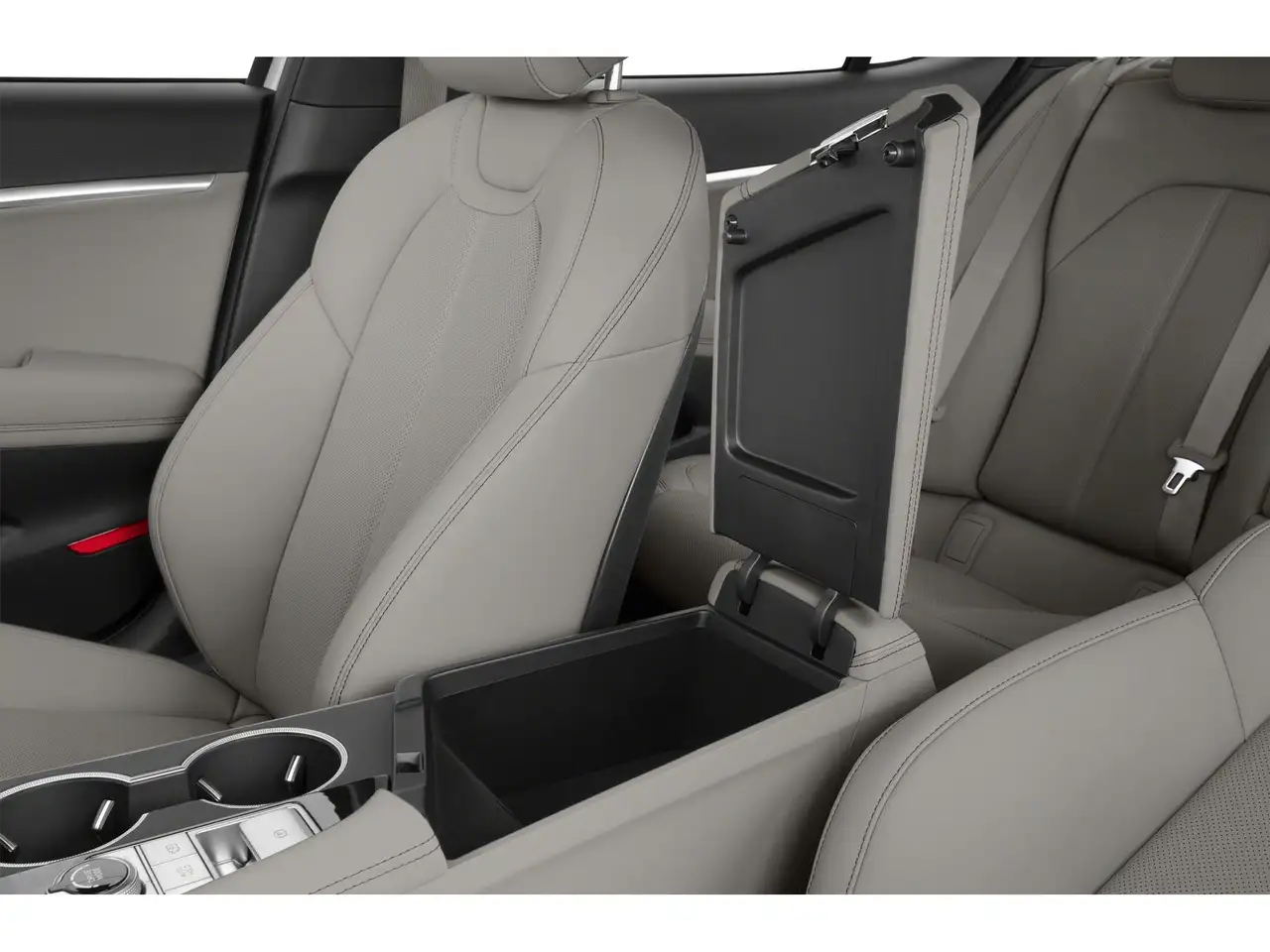 Genesis G70 - Image 9