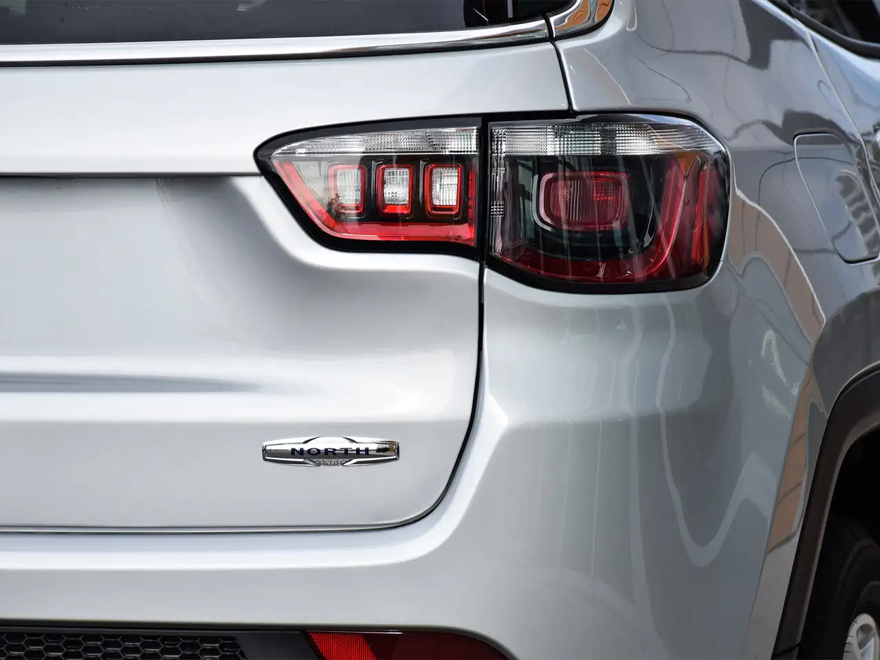 Jeep Compass - Image 8