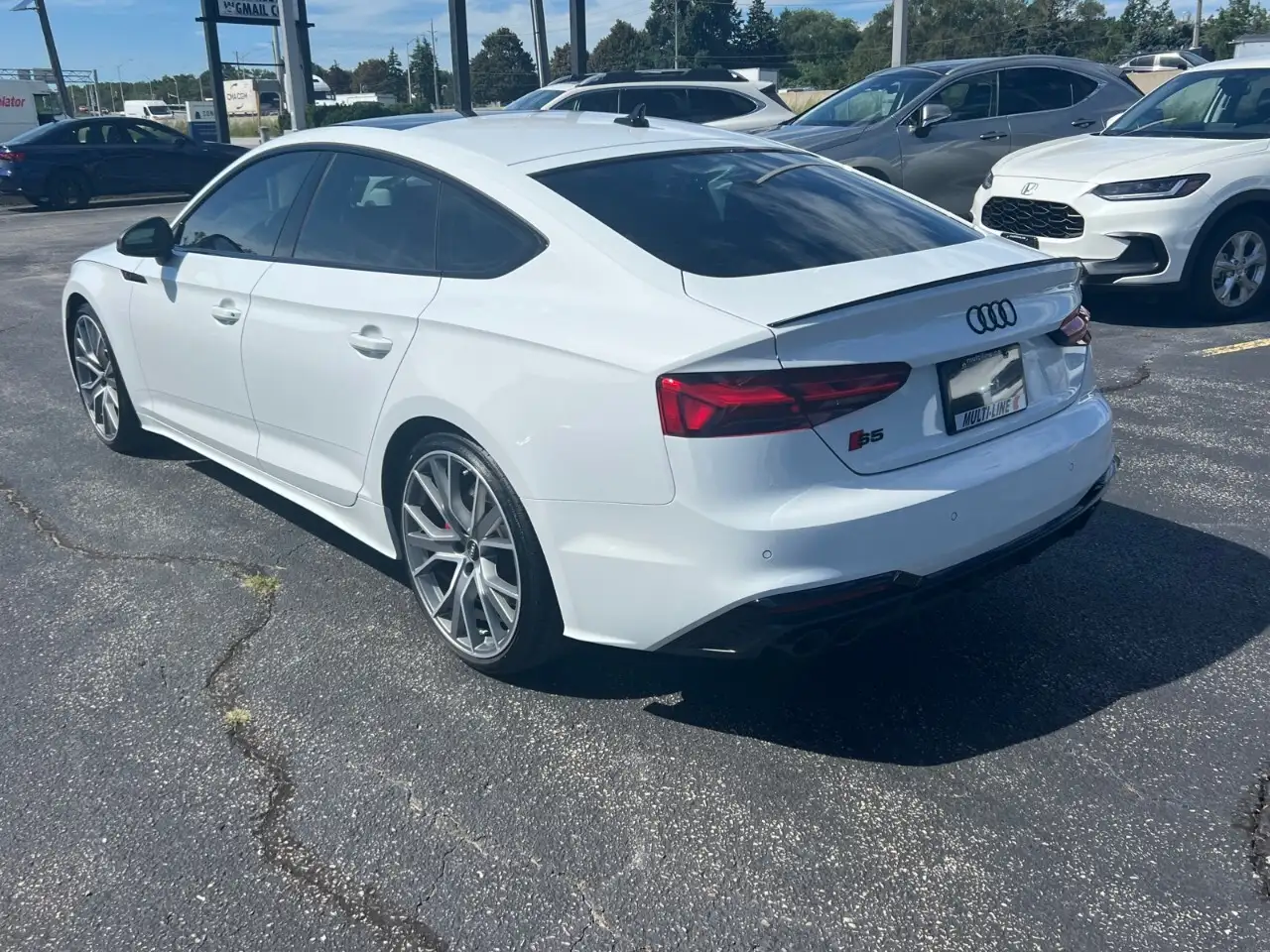 Audi S5 - Image 3