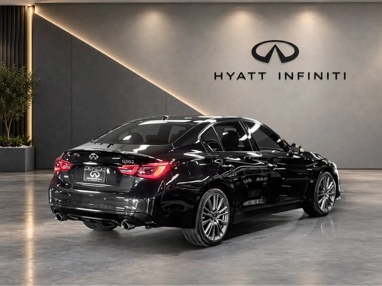 Infiniti Q50 - Image 5