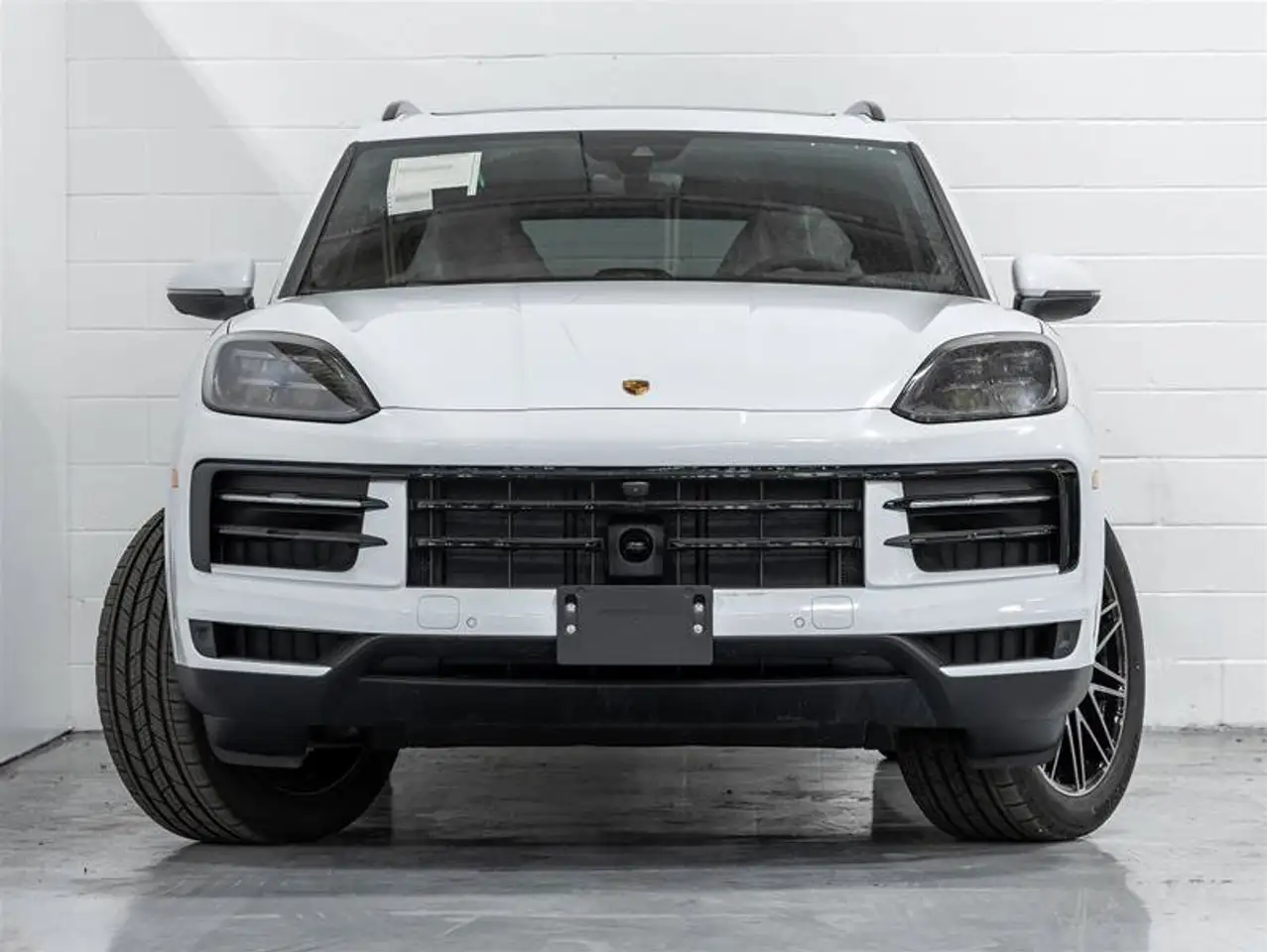 Porsche Cayenne - Image 4