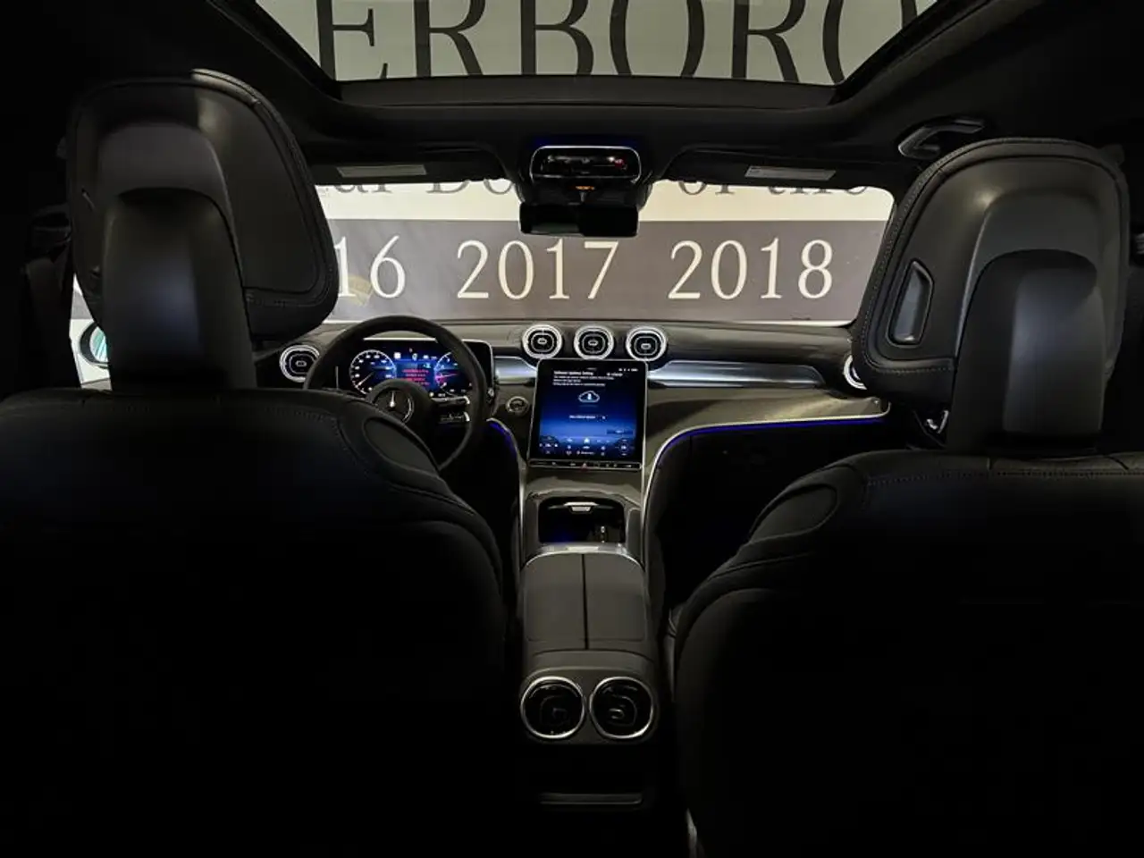 Mercedes-Benz GLC - Image 17
