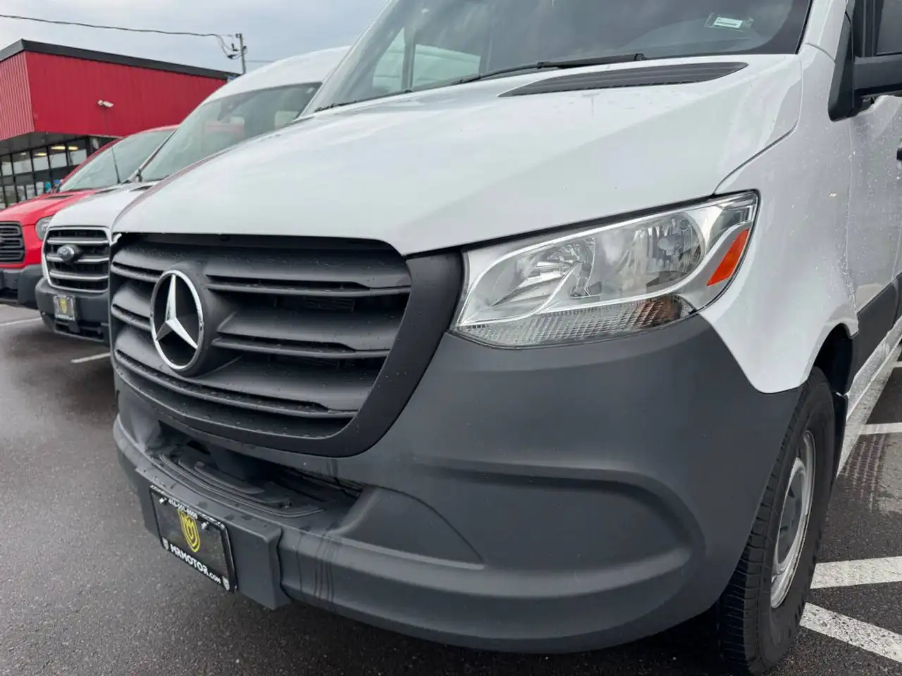 Mercedes-Benz Sprinter - Image 11