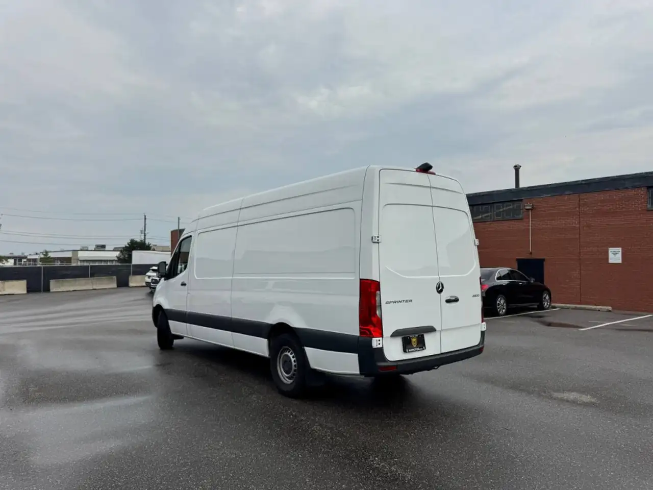 Mercedes-Benz Sprinter - Image 4