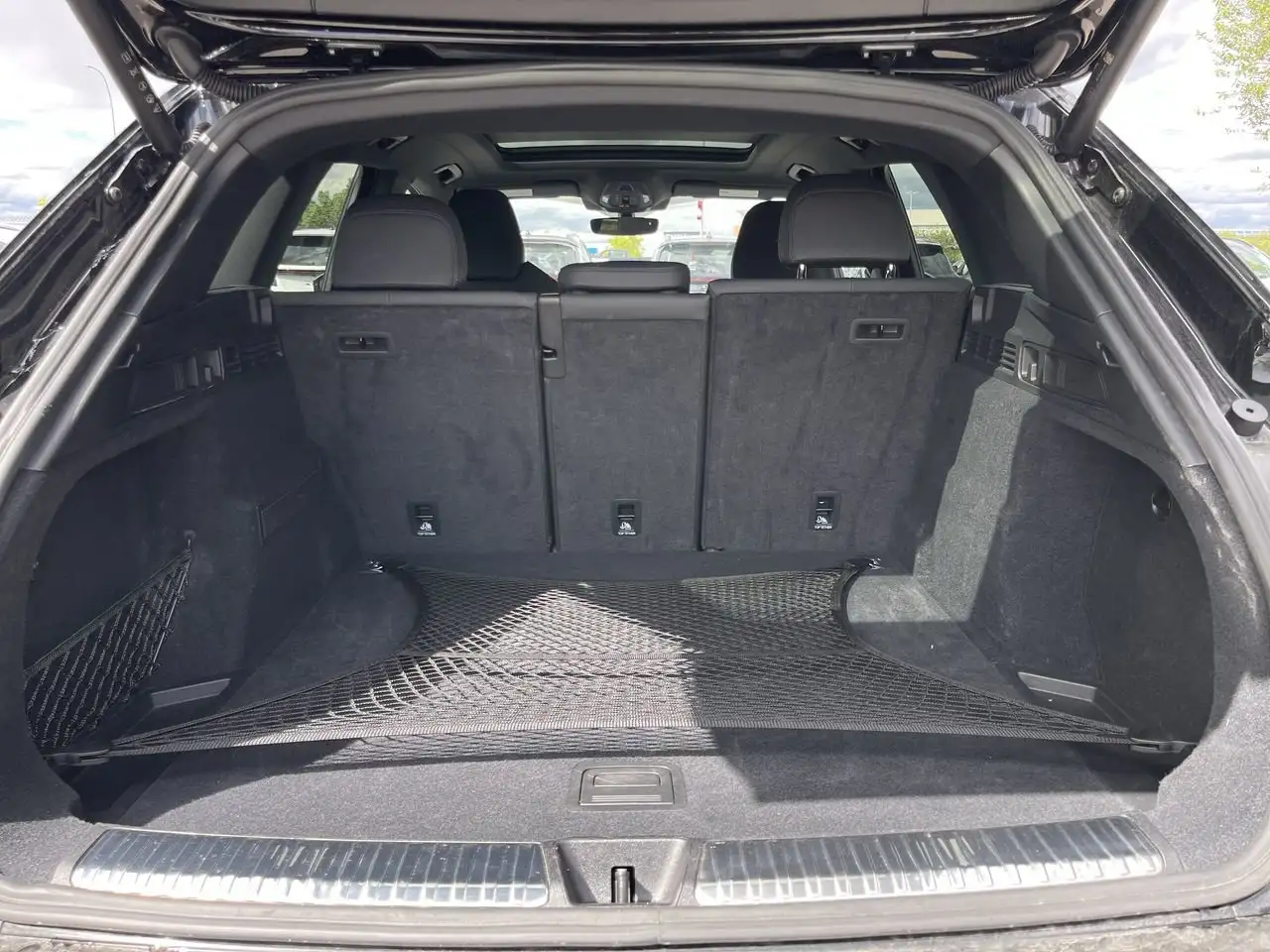 Audi Q5 - Image 32