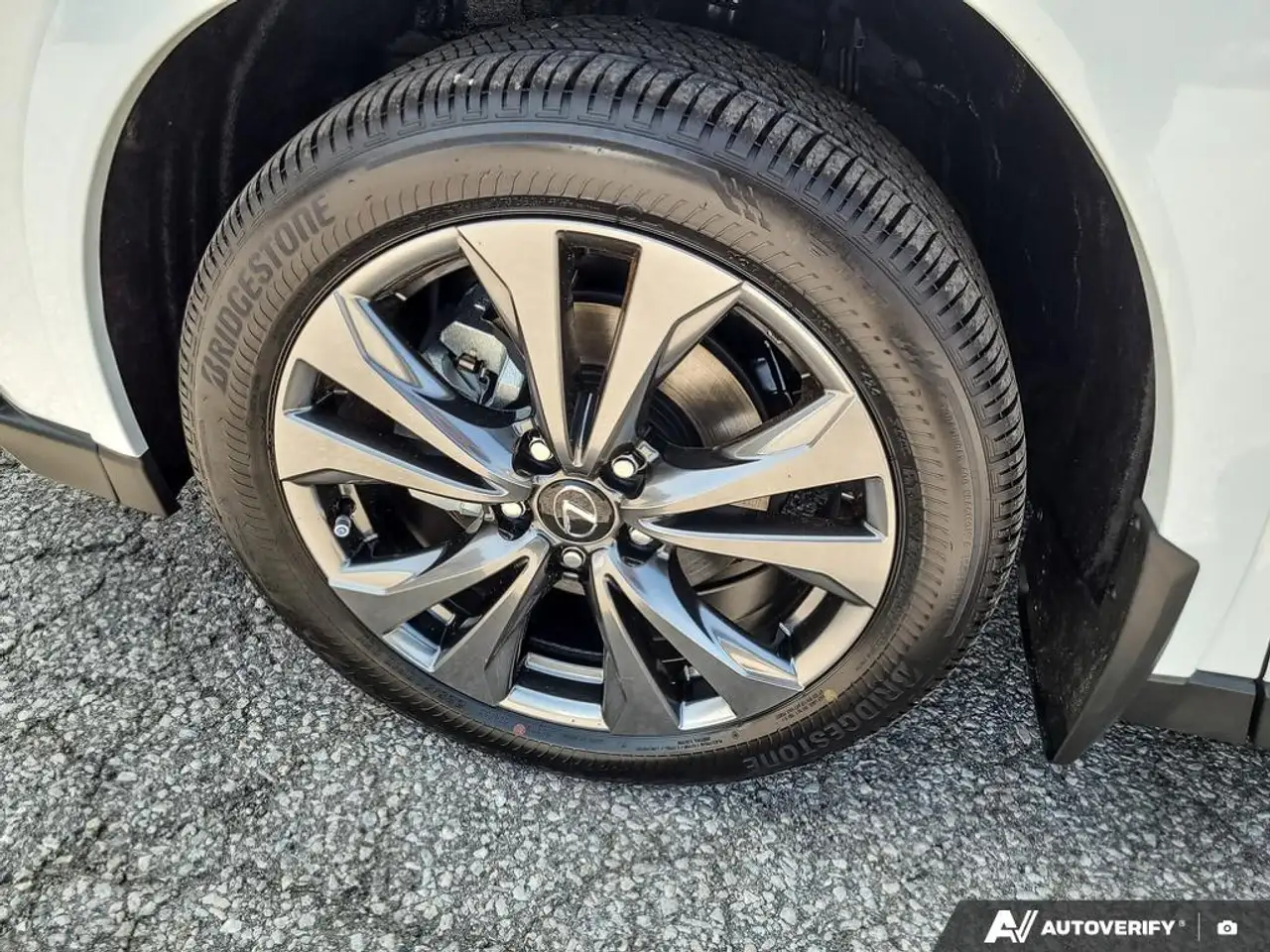Lexus UX - Image 7