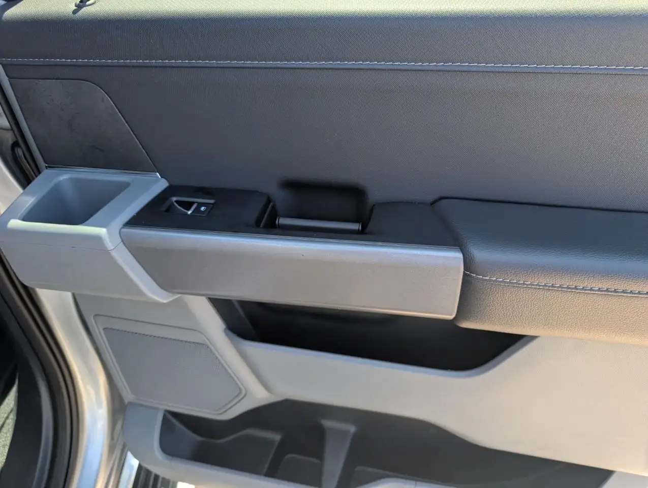 Ford F-150 - Image 14