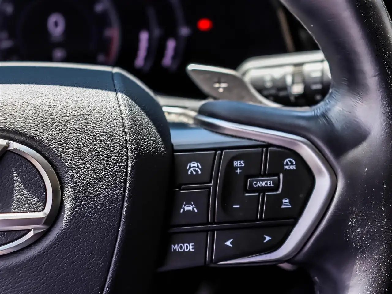 Lexus NX - Image 20