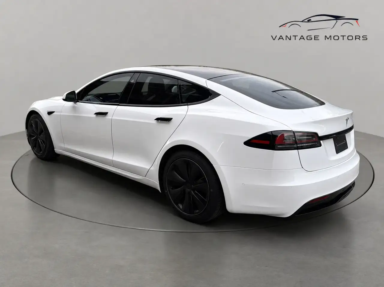 Tesla Model S - Image 3