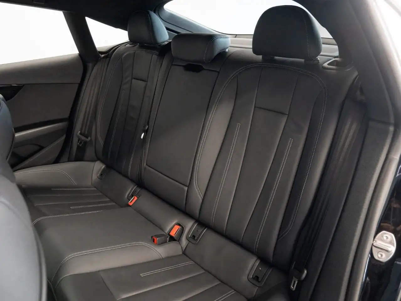 Audi A5 - Image 17